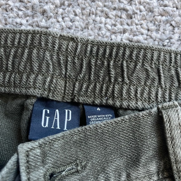 GAP olive green jogger pants - Picture 3 of 7
